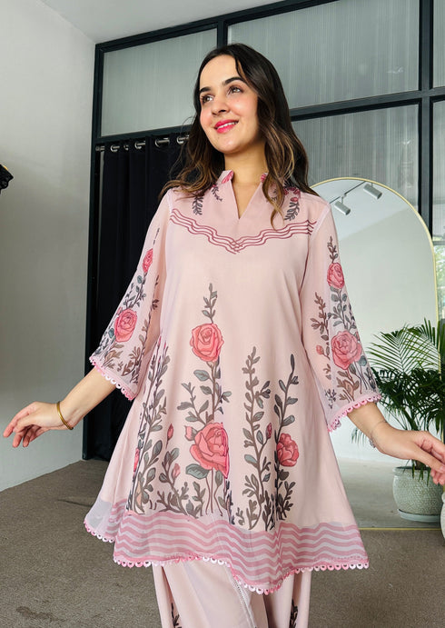 Sunehri Floral Kurta Set